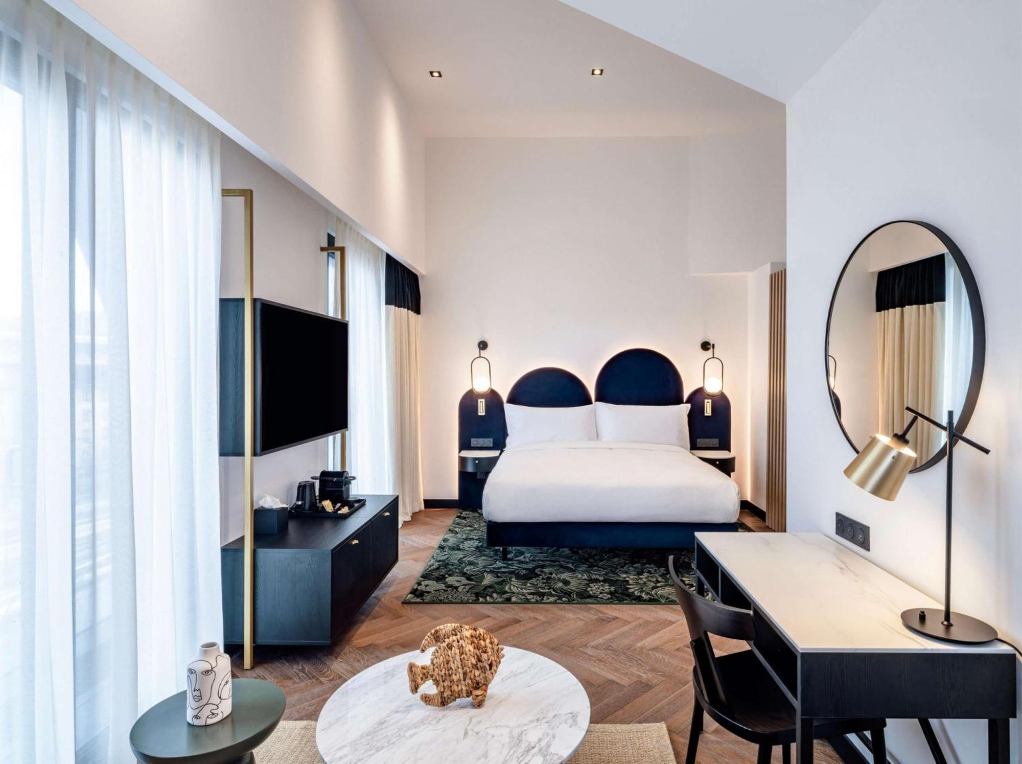 Doubletree By Hilton Centre Iconic Nizza